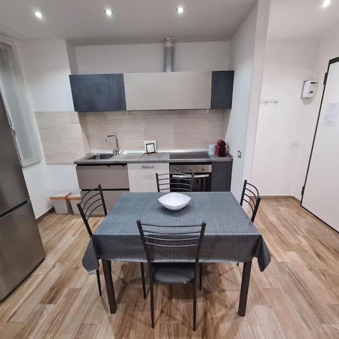 Apartment Garibaldi Pavia Ngoại thất bức ảnh